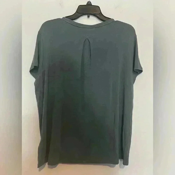 Athleta Women’s Medium Short Sleeve Shirt Super Soft - Picture 4 of 4